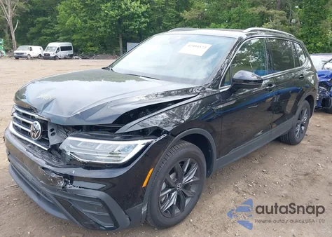 2024 Volkswagen Tiguan 2.0T Se/2.0T Wolfsburg Edition z USA, uszkodzony, nr VIN 3VVMB7AX6RM079301